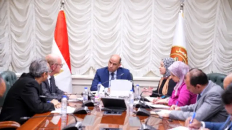 وزير العمل: التوسع في التحول الرقمي لدمج القطاع غير الرسمي وتشغيل الشباب