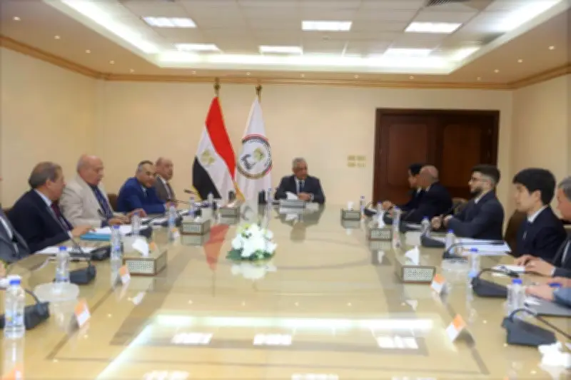 وزير الدولة للإنتاج الحربي: حريصون على الاستثمار في الكوادر البشرية وتبني نظم التصنيع الحديثة
