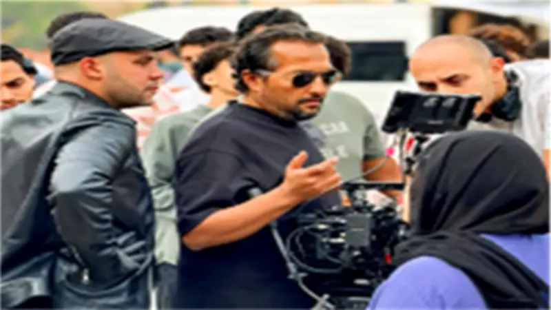 محمد إمام يشيد بحسين المنباوي مخرج صقر وكناريا: عملّي 3 أفلام من أنجح أفلامي
