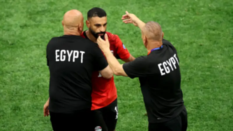 محمد صلاح يهدد عرش حسام حسن بهدف تاريخي مع منتخب مصر