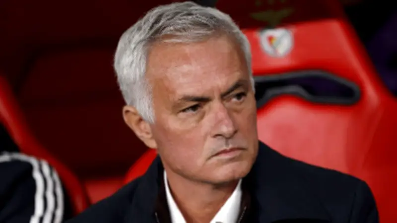 مورينيو يتدخل فجأة ويوقف رحيل مهاجم ريال مدريد الشاب