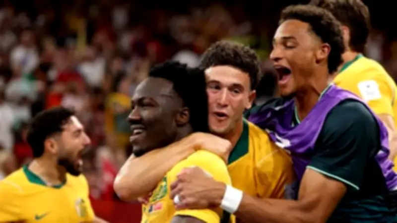 نيستروي إيرانكوندا أفضل لاعب في مباراة أستراليا وتركيا بكأس العالم