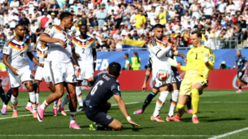 نوير يحطم الرقم القياسي لأكثر لاعب ألماني مشاركة في كأس العالم