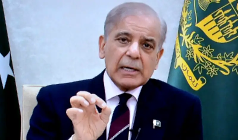 رئيس وزراء باكستان: إيران أثبتت الشجاعة خلال الأزمة الأخيرة