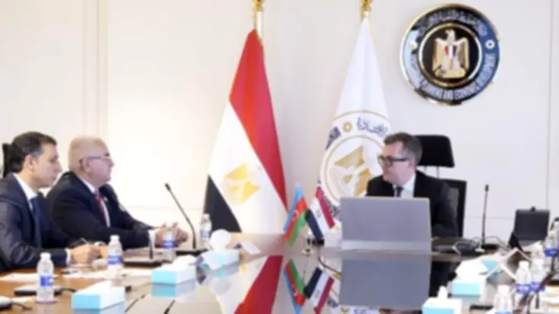 وزير التخطيط يبحث مع سفير أذربيجان صياغة مرحلة جديدة من الشراكة التنموية