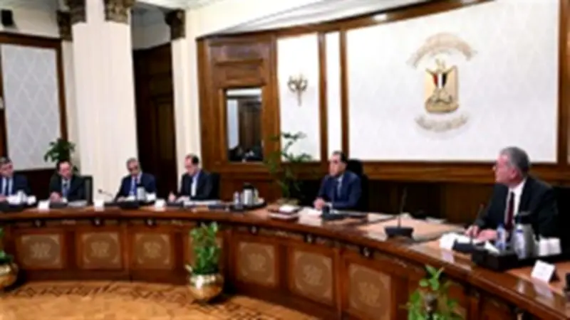 مدبولي يتابع تدبير الاعتمادات المالية لتوفير احتياجات البترول