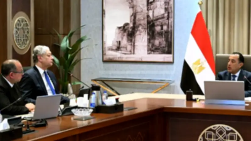 رئيس الوزراء يتابع استعدادات انطلاق المرحلة الثانية من حياة كريمة