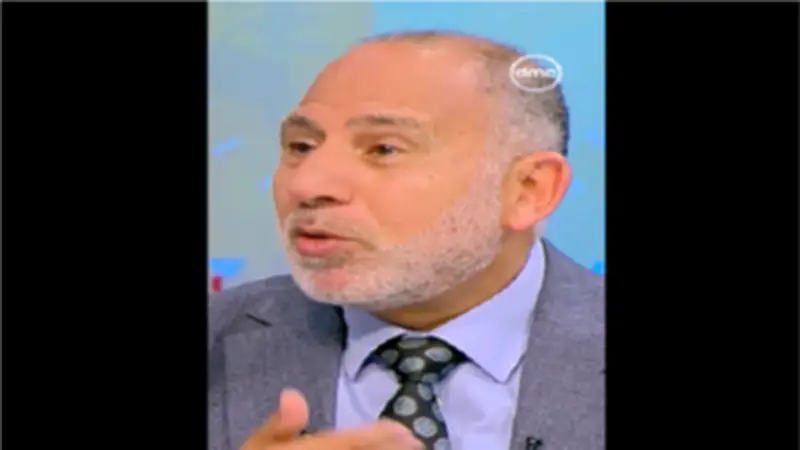 أستاذ طب نفسي: لا تشترطوا على أبنائكم الالتحاق بكليات معينة