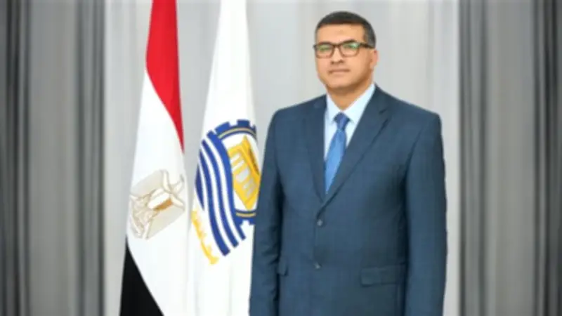 محافظ قنا يعلن بدء استبدال العدادات الكودية بعدادات دائمة للمتصالحين