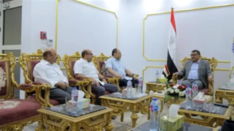 محافظ قنا يبحث مع رئيس هيئة تنمية الصعيد مشروعات استثمارية جديدة