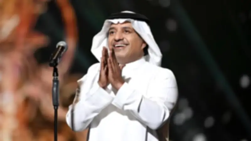 راشد الماجد يشعل ثاني لياليه في الكويت بحفل ساهر وأغانٍ جديدة
