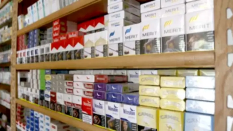 حكم بيع السجائر في الإسلام.. أمين الفتوى يوضح الحلال والحرام