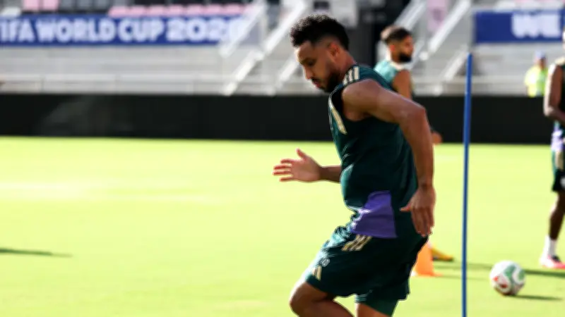 سالم الدوسري يحقق إنجازًا تاريخيًا في كأس العالم مع السعودية