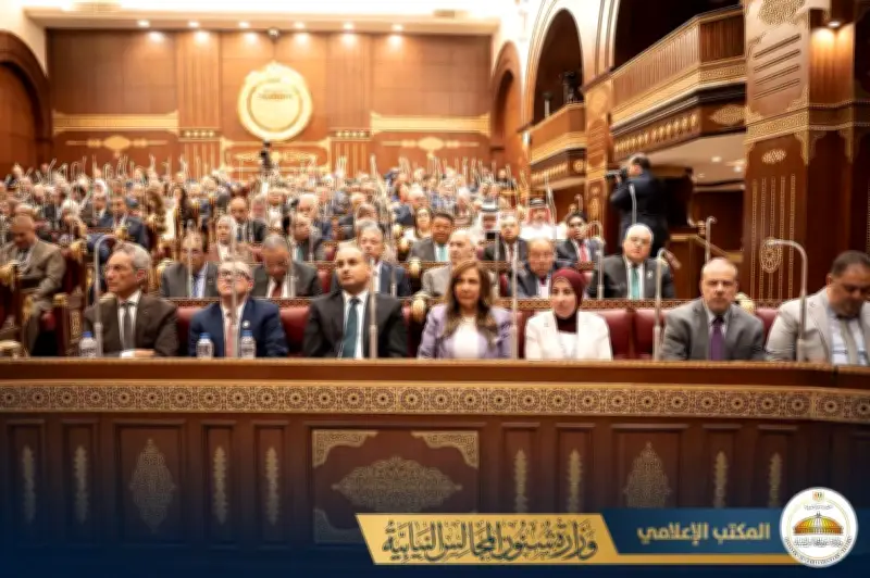 مجلس الشيوخ يناقش سياسة إنشاء مجمعات صناعية للمشروعات المرتبطة بالبتروكيماويات