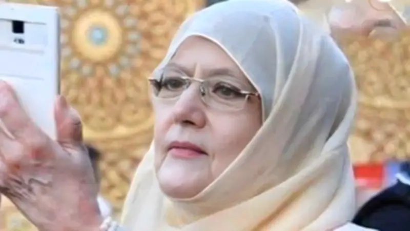 شمس البارودي تكشف معاناتها من آلام الظهر والكلى بسبب الرطوبة