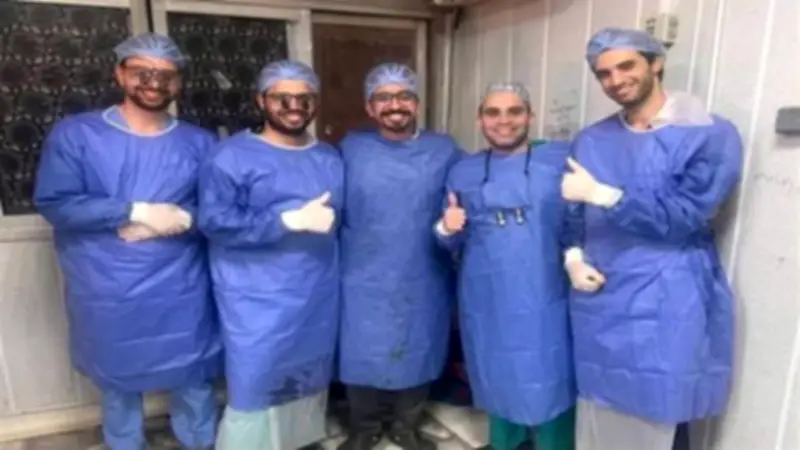 عميد طب طنطا يشيد بفريق طبي نجح في إعادة توصيل يد مبتورة لمريض في 12 ساعة
