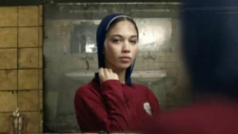 چيدا منصور تواجه أزمات المراهقة في مسلسل Underage