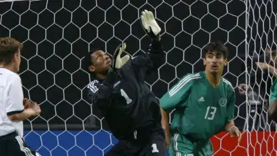الدعيع يكشف سبب خفي لخسارة السعودية 0-8 أمام ألمانيا في مونديال 2002