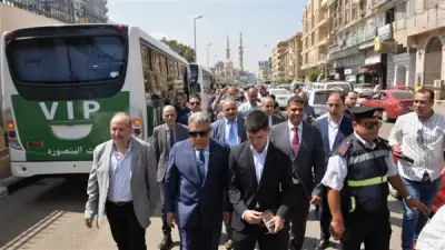 محافظ الدقهلية يدشن منظومة مواصلات المنصورة بـ10 أتوبيسات VIP