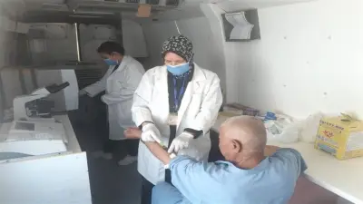 فحص 1009 مرضى في قافلة طبية بقرية حسن باشا بالمنيا