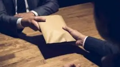 تأجيل محاكمة 16 متهماً في قضية رشوة الجمارك الكبرى لجلسة الغد