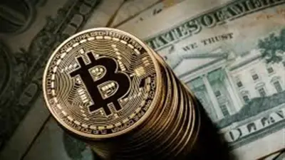 البيتكوين تحت الضغط.. هل يعيد سيناريو انهيار 2022 نفسه؟