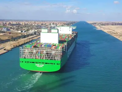 إيرادات قناة السويس تقفز لأكثر من 3 أضعاف في 2024