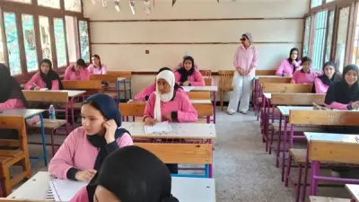 3070 طالبًا يؤدون امتحان الجبر والإحصاء في الإسماعيلية اليوم