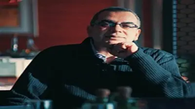 الذكرى الـ64 لميلاد أحمد خالد توفيق.. أبرز محطات العراب