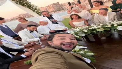 أحمد السعدني وميرنا الهلباوي يتزوجان في حفل أسري مفاجئ