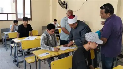 رئيس الأزهر بالإسماعيلية يتفقد لجان الثانوية بالقنطرة غرب