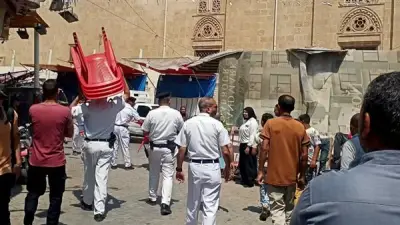 الغربية تشن حملة لرفع الإشغالات بمنطقة السيد البدوي بطنطا استجابة للأهالي