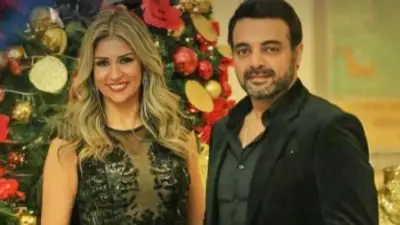 عمرو محمود ياسين يكشف كواليس رحلة علاج زوجته من الرعب الحقيقي