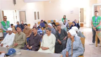 جامعة الفيوم تنظم قافلة طبية ضمن مبادرة أنا متعلم مدى الحياة