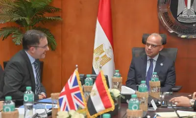 محمد فريد يبحث مع السفير البريطاني نفاذ الصادرات المصرية إلى الأسواق الخارجية