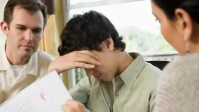 الثانوية العامة ليست المشكلة.. ماذا يصنع التوتر الحقيقي في الطلاب؟