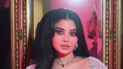 هيفاء وهبي تخطف الأنظار بإطلالة جريئة وفضية في أحدث جلسة تصوير