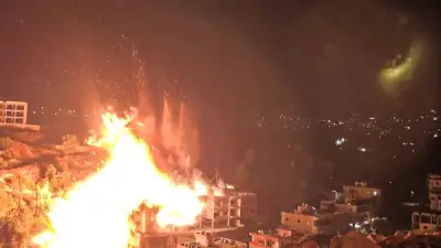 جنوب لبنان على صفيح ساخن.. انفجارات إسرائيلية تستهدف بلدتي دبين وبلاط