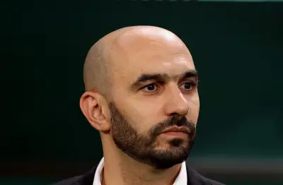 الأهلي يحصل على موافقة الركراكي وعمومة لخلافة توروب