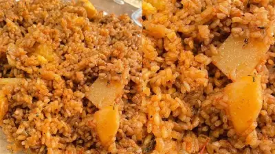 طريقة عمل الأرز بالبطاطس والطماطم: وجبة متكاملة واقتصادية
