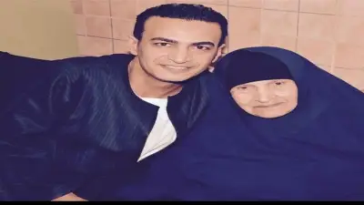وفاة والدة الفنان سمسم شهاب بعد صراع مع المرض