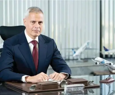 رئيس الشركة القابضة لمصر للطيران: نركز على تحسين الخدمة وضبط المواعيد