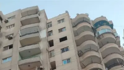 لحظات رعب وذعر في كفر طهرمس بعد زيادة ميل عقار سكني