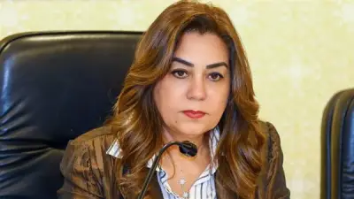 وزيرة التنمية المحلية توجه بفسخ تعاقد شركة نظافة رأس غارب وسفاجا