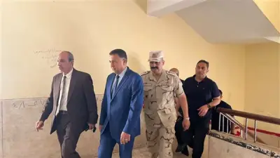 محافظ القليوبية يتفقد لجان امتحانات الإعدادية الأزهرية والعامة ويشيد بالإجراءات التنظيمية