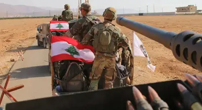 الجيش اللبناني يعلن استشهاد ضابطين وجندي في غارة إسرائيلية على آلية عسكرية بالنبطية