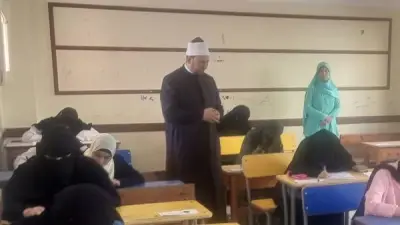 رئيس الأزهرية بالإسكندرية: تطبيق التعليمات بلجان الثانوية بدقة