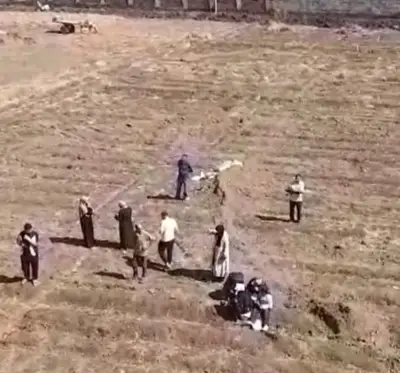 ضبط سيدة لتلقينها نجلها إجابات امتحان بلجنة في الدقهلية
