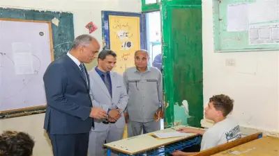 محافظ كفرالشيخ يوجه بتوفير الإنارة الجيدة داخل لجان امتحانات الإعدادية