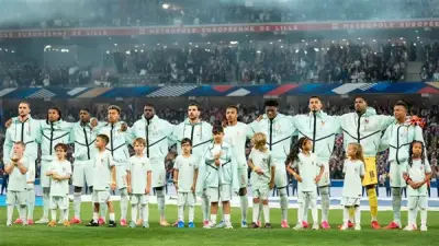 فرنسا تتقدم على أيرلندا الشمالية بهدف في الشوط الأول ودياً